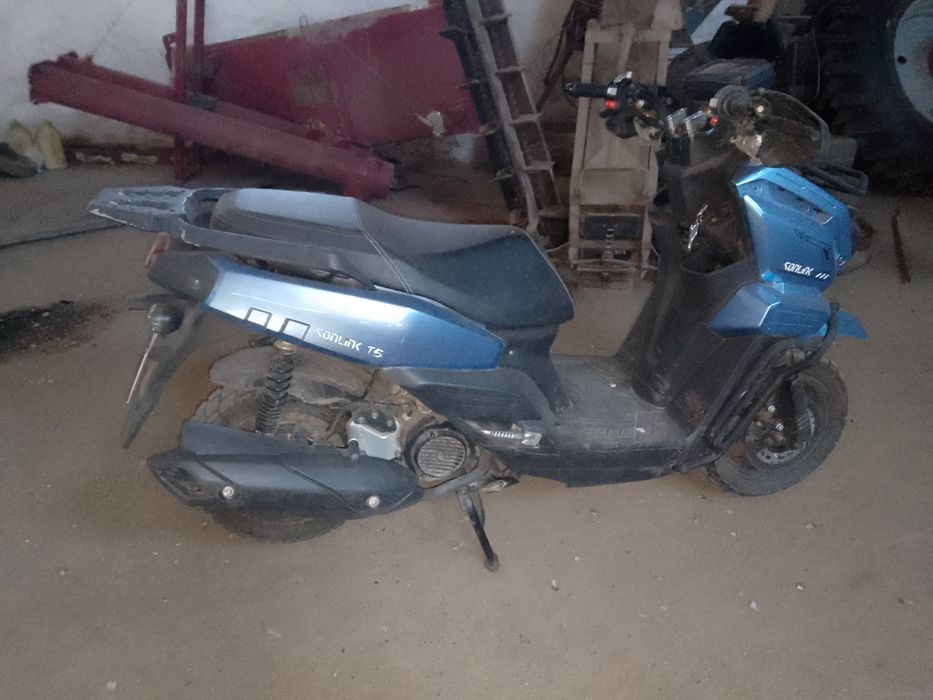 Продам скутер танк