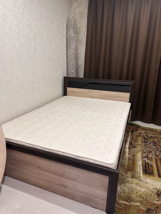 Продам кровать почти новая