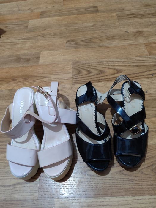 Женские туфли 35 размер.