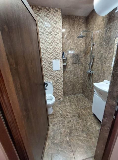 Дава се под наем Двустаен апартамент в Пловдив, Тракия - 72 кв.м за 400 € - Снимка #4