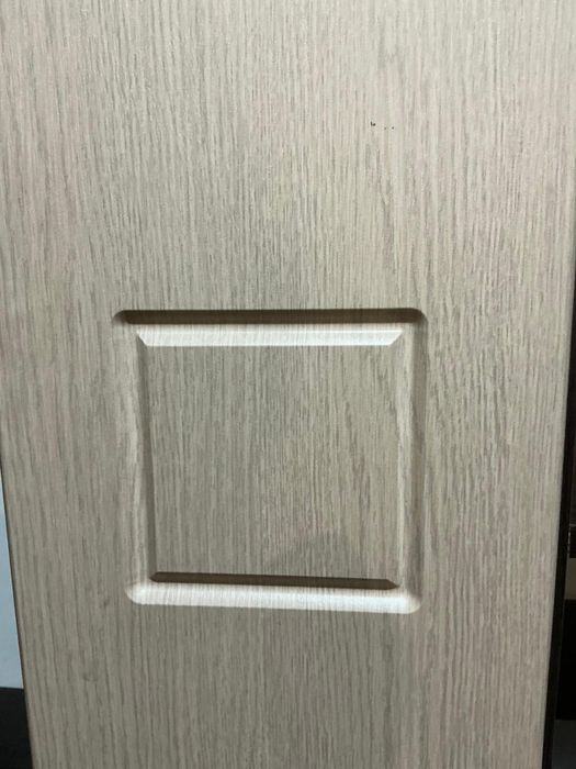 Продам Распашной шкаф