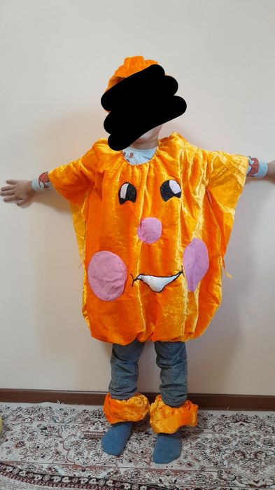 Новогодние  костюмы