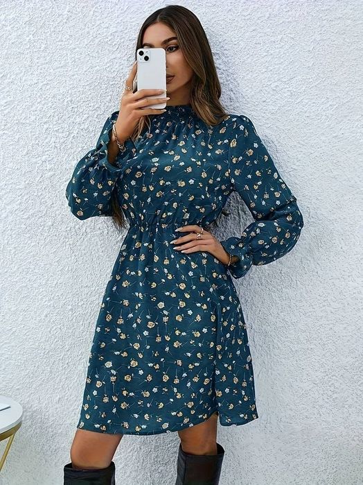 Рокля с флорален мотив S