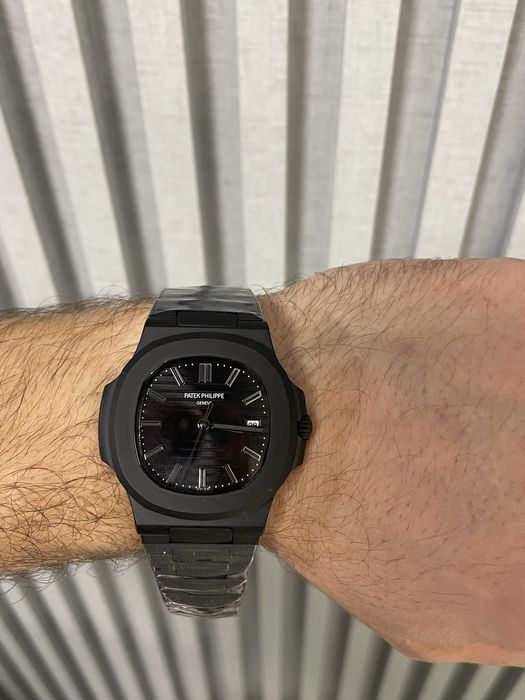 P.Philippe nautilus black