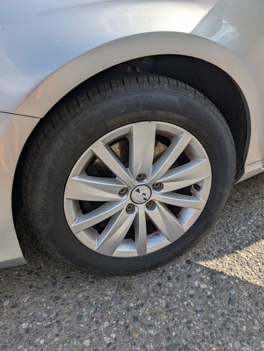VOLKSWAGEN Passat 2011 — imagine 2