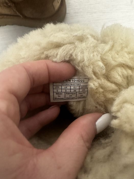 Cizme Ugg marimea 36