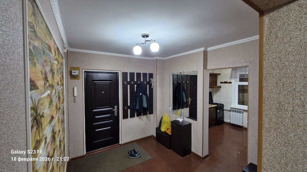 Сдам 3х комнатную квартиру, в 11 мкр., сбоку 9 школы гимназии