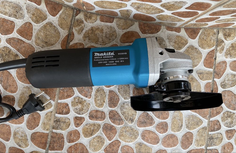 Болгарка Makita 125мм