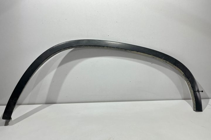 Bandou / ornament aripa stanga spate 5N0854819B Volkswagen VW Tiguan