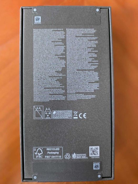 Samsung Galaxy S25 FE 256GB Телефона е чисто нов неразпечатван