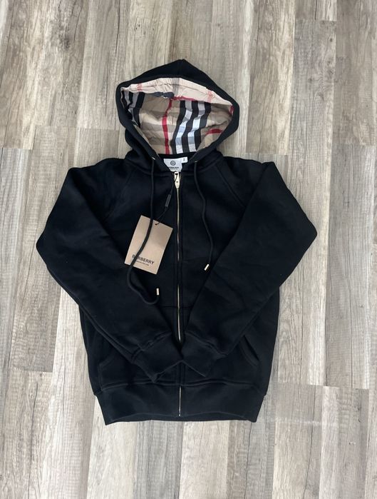 Hanorac Burberry negru (fit xs-s)