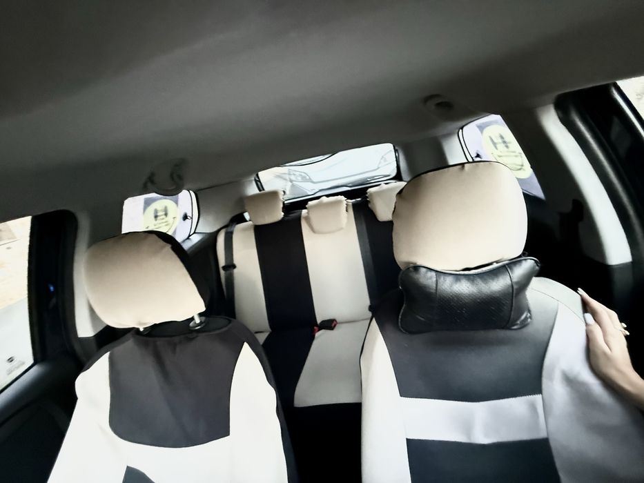 Fiat Punto 2011 in doua usi