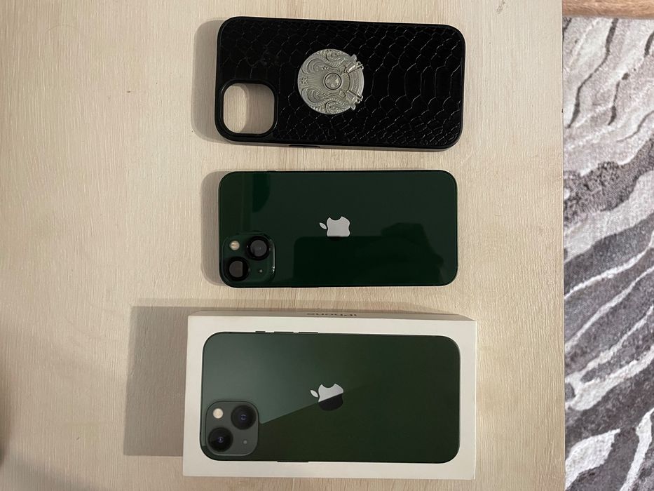 Продается Iphone 13