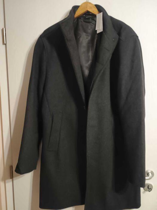 Мъжко зимно палто