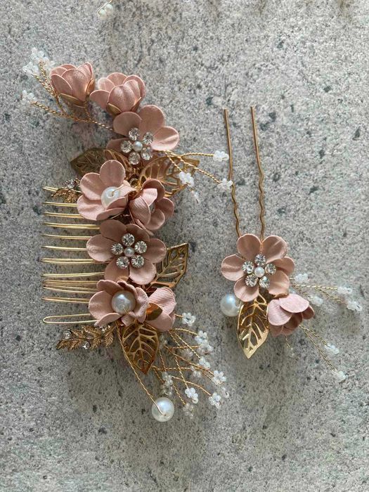 Украшения за коса - сватба или официален повод