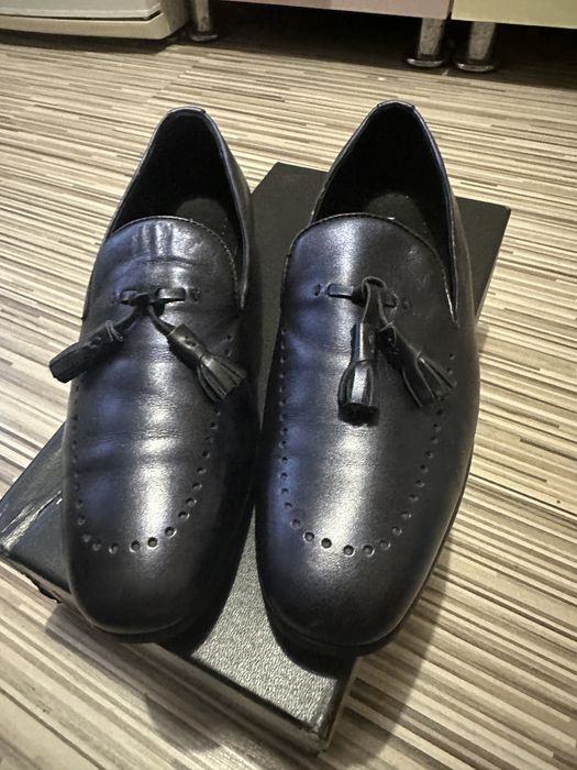 Pantofi barbati nr 39 potrivesc si pentru nr 40