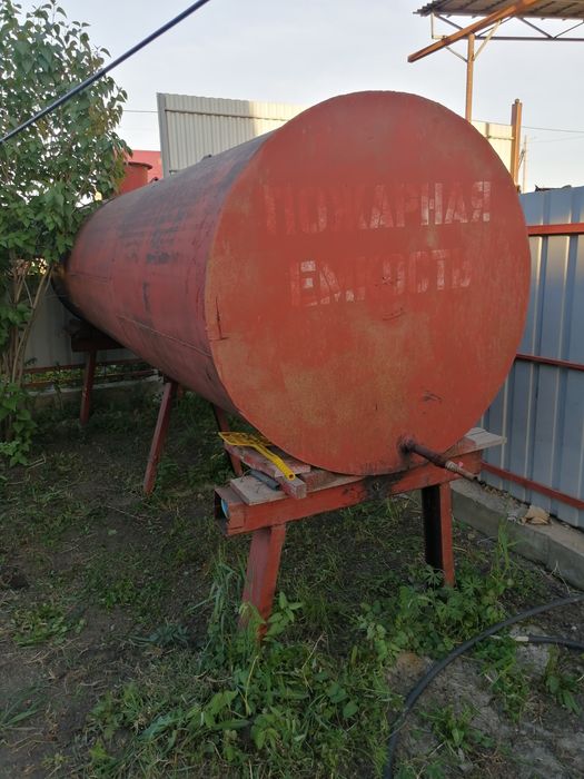 Продам цистерну хорошем состоянии