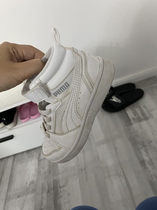 Adidasi Puma copii