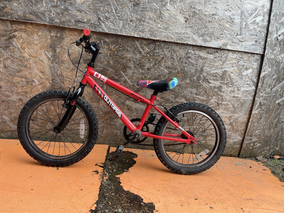 Bicicleta copii apollo outrage roti 18”