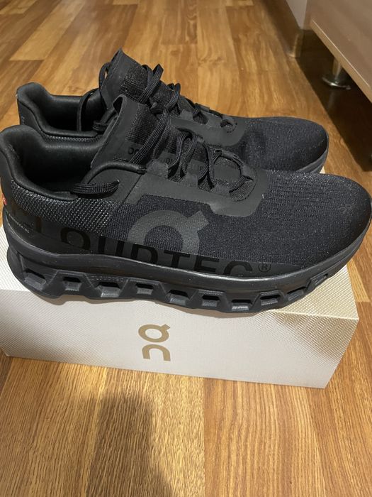 Кроссовки On Cloud