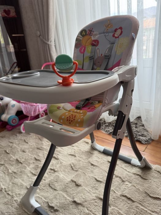 Scaun de masă bebeluși