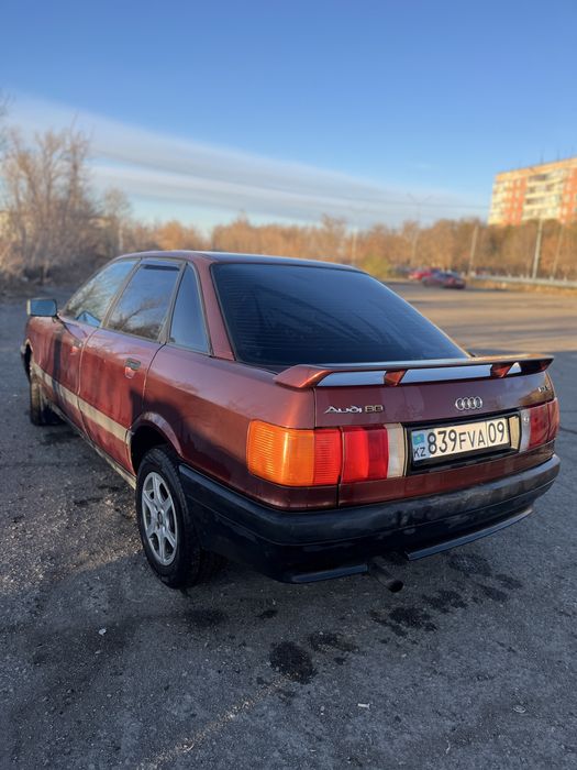 Audi 80 1.8 моно