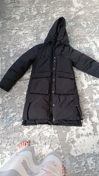 Продам пуховики зима