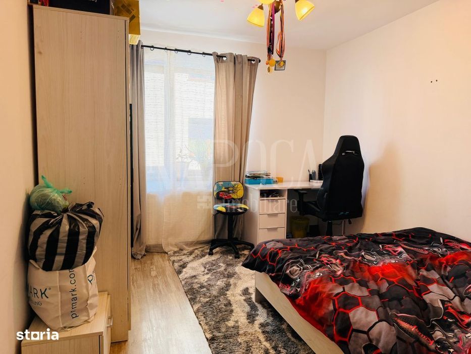 Apartament 3 camere de vanzare in Floresti