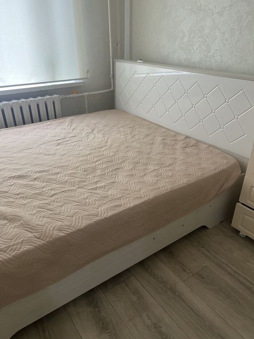 Кровать 160/200 с матрасом! В хорошем