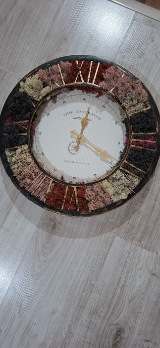 Промо цена! Стенен часовник със скандинавски мъх