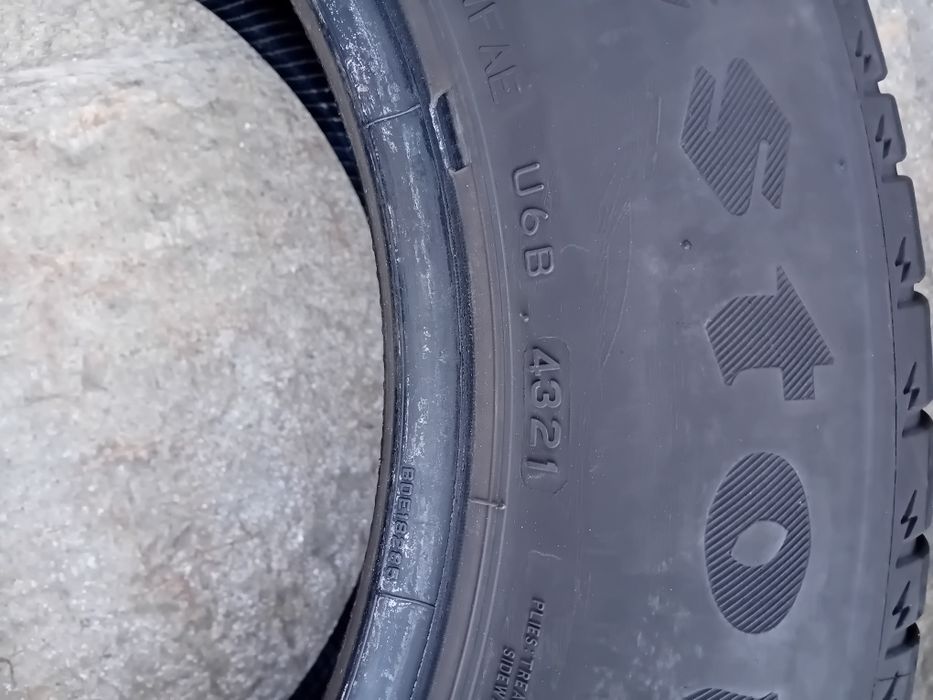 195 65 15 Firestone Roadnawk 91T