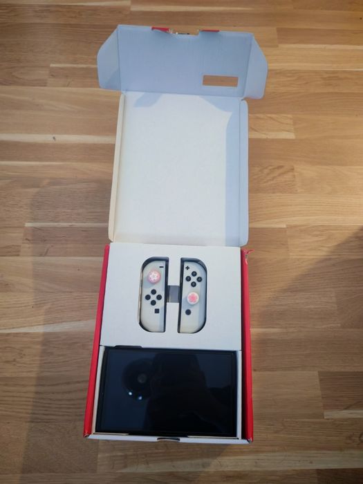 Nintendo switch oled full box