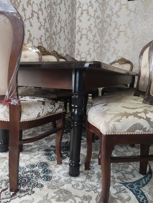 Stol stul srochna sotiladi