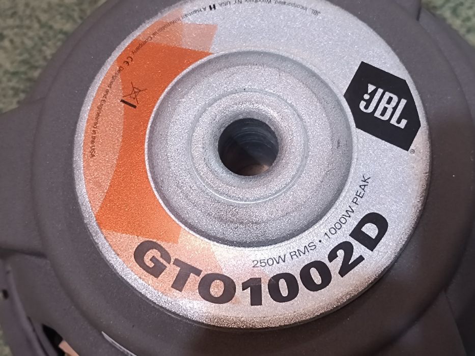 Amplificator + subwoofer