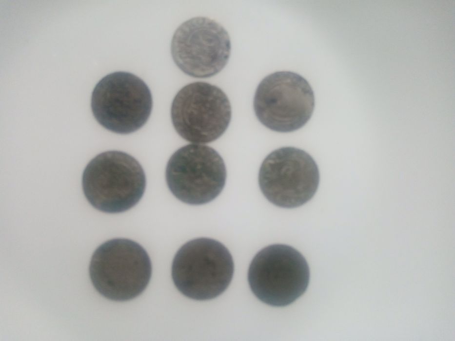 Продам старые серебряные монеты