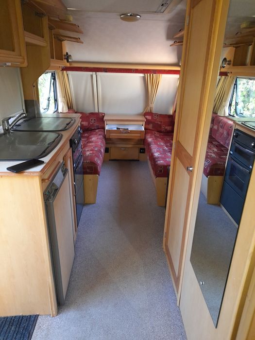 Перфектна петместна каравана "Elddis Avante 505" 2005г. с ФОРСЕЛТ!!!