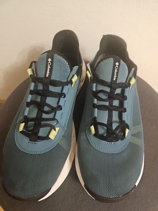 Vând adidasi de la Columbia originali