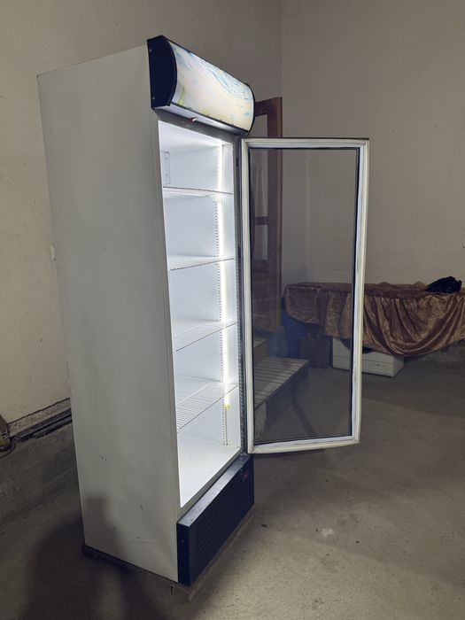 Холоделник Сотилади