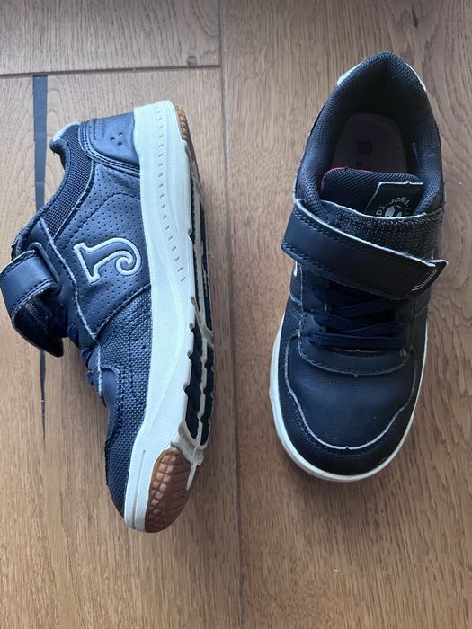 Adidasi Joma marime 32