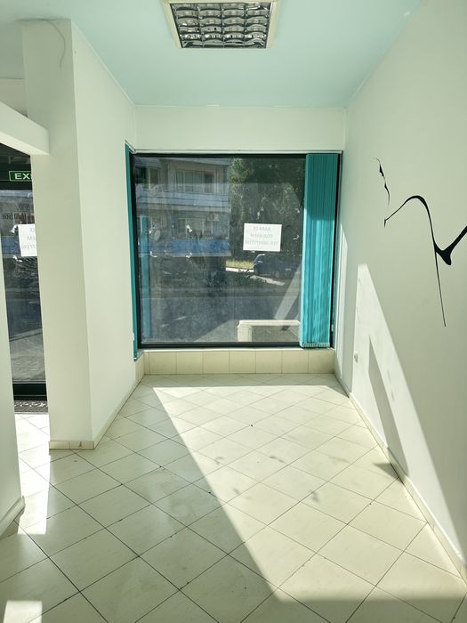 Дава се под наем Магазин в Провадия - 38 кв.м за 280.5 € - Снимка #7