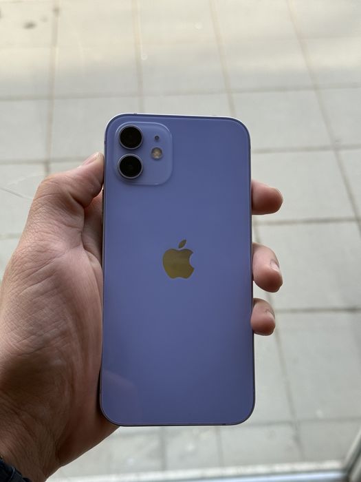 Продается айфон 12- 256gb