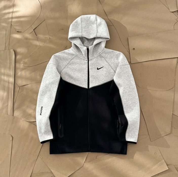 Nike Tech Fleece