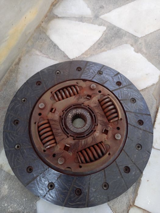 Корзина и диск сцепления от нексии 1-2