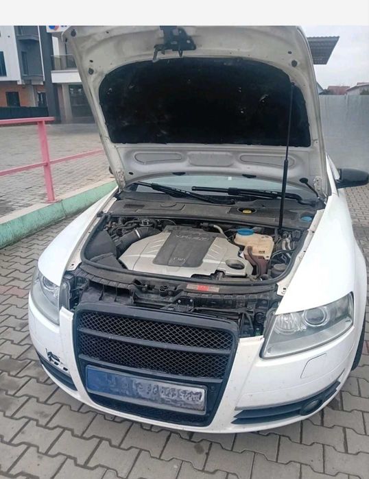 Mașină Audi A6C6