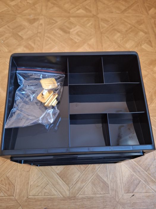 Черный органайзер