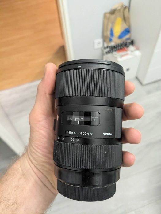 Sigma 18 - 35 mm за Canon EF
