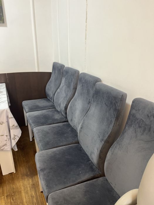 Продам стулья 6 штук