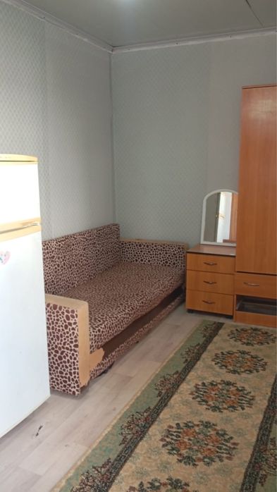 Комната в общежитии с отдельным входом
