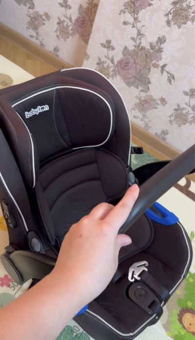Автокресло в идеальном состояний