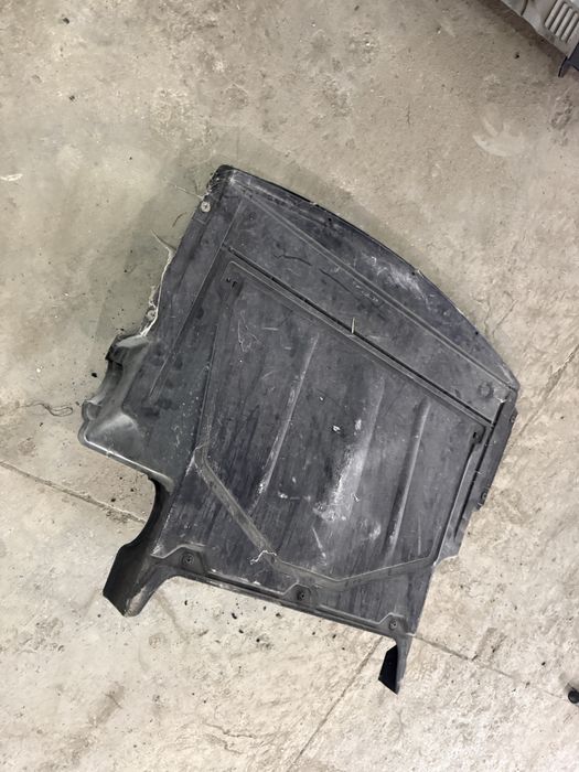 Кора под двигателя BMW E46